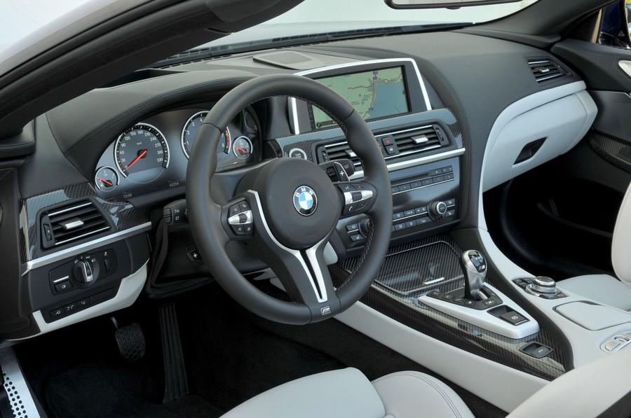  BMW M6 Convertible 2015 года  (фото 11 из 13)